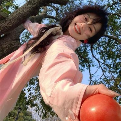 卖菜大妈竟是皇嫂